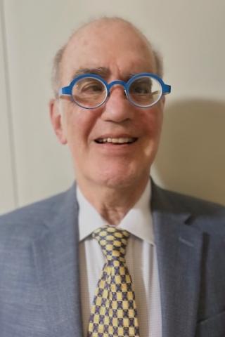 Tom Hausman headshot