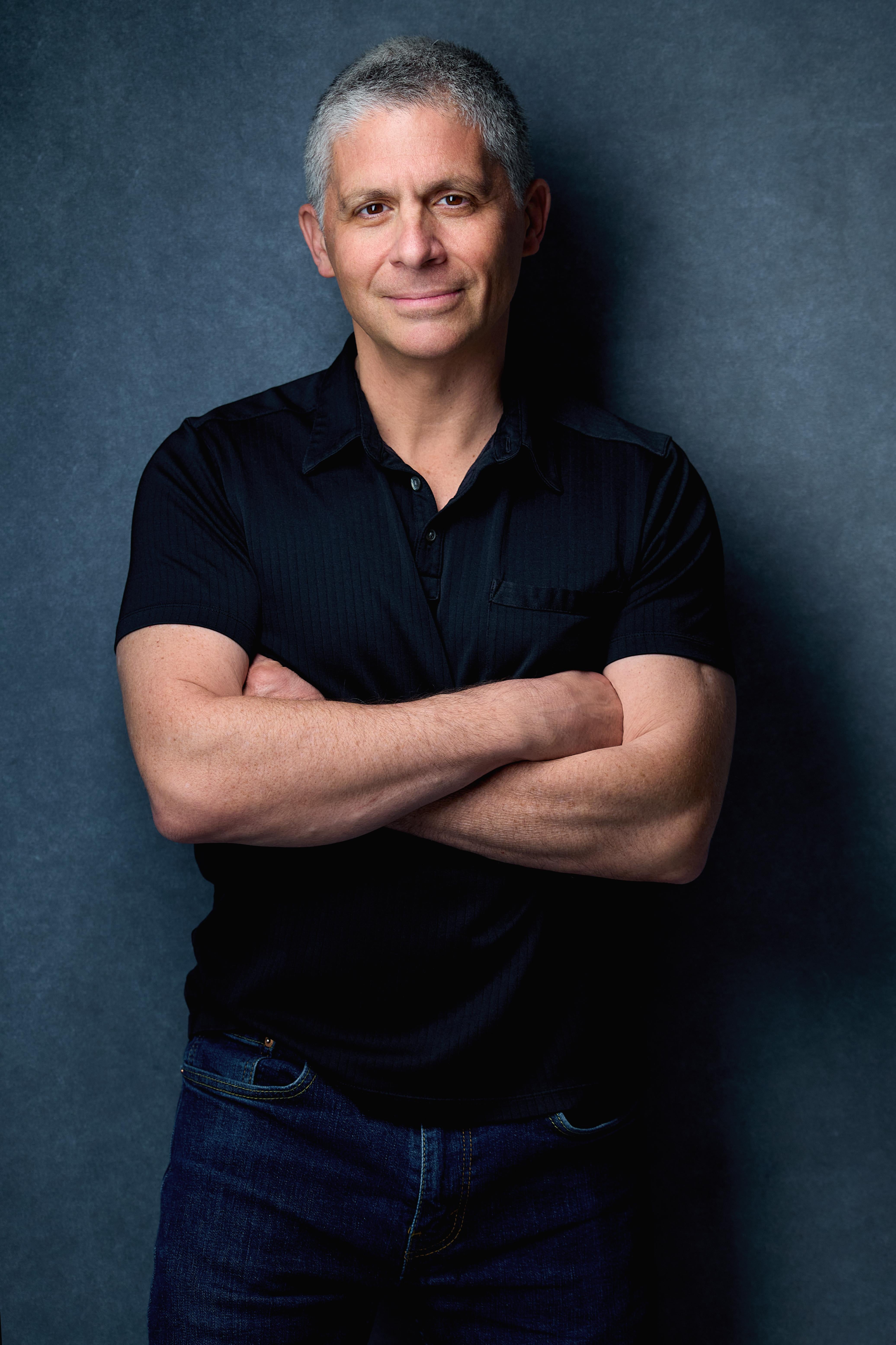 Joshua Colangelo-Bryan headshot