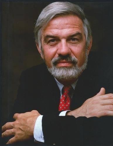 Headshot of Bob Lawry