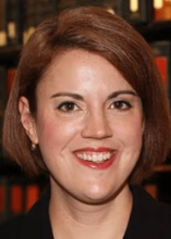 Cassandra Robertson headshot