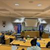 Saul Levmore lecturing in the moot courtroom