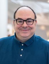 Headshot of Jared Bendis