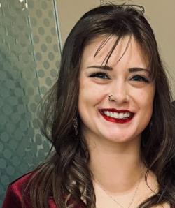 Holly Kitko headshot