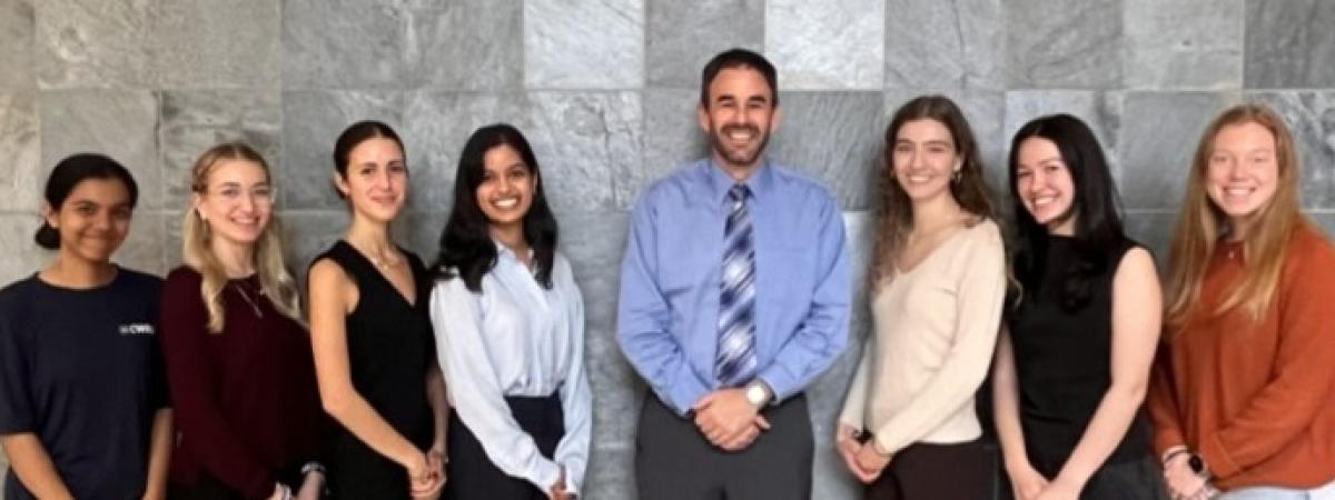 Eight member Mead lab posing