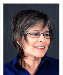 Portrait of Nikki Harter