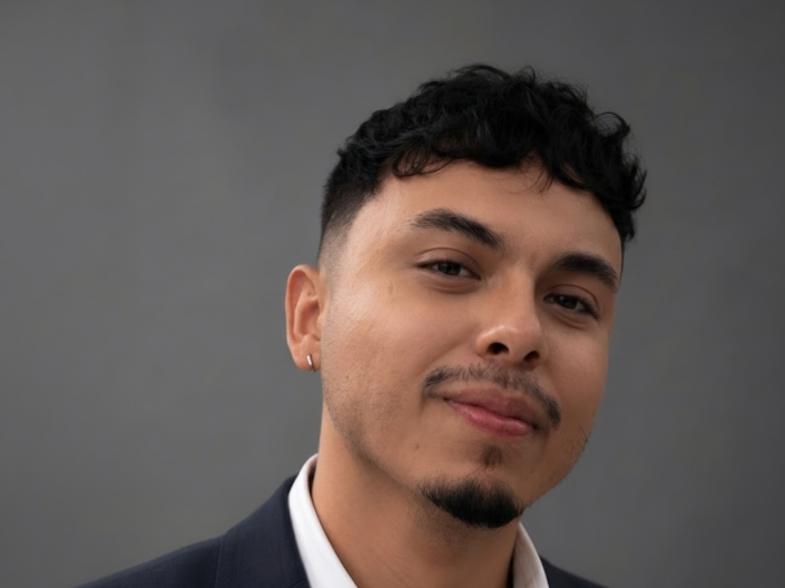 Joel Fuentes Headshot