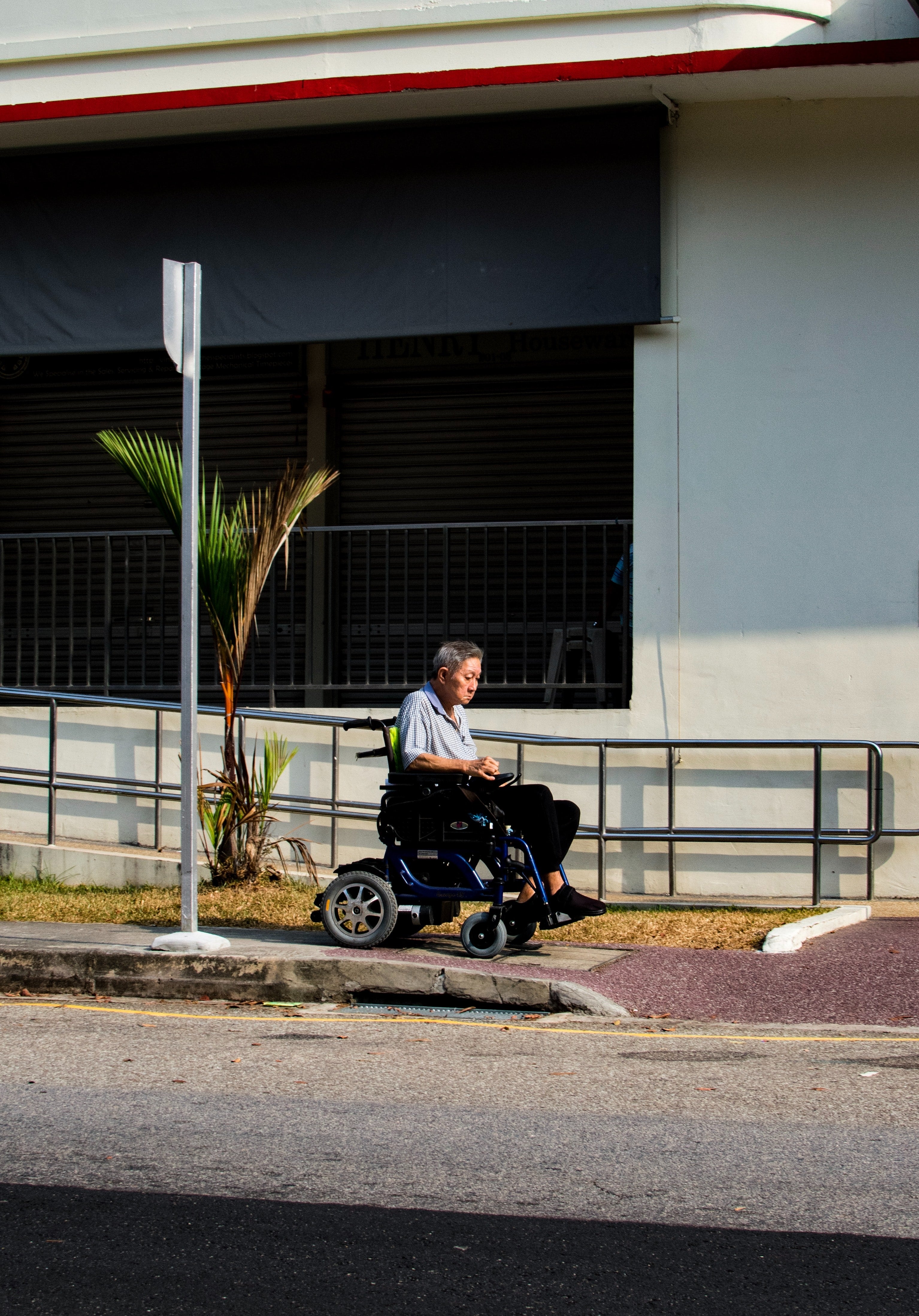 It is estimated that 131.8 million people globally require a wheelchair for mobility. 