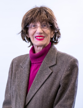 Headshot of Joan Thoman