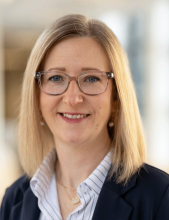 headshot of Shannon Swiatkowski