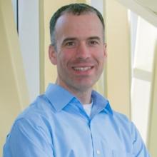 Eric schearer headshot