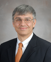 elmer bernstam headshot