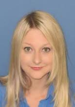 Sarah Aufmuth Headshot