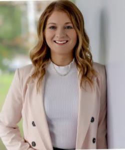 Nicole Datko headshot