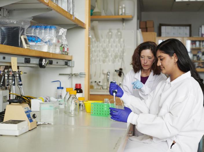 Dr. Bonfield and student in lab