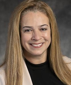 Dr. Alessandra F. Nascimento
