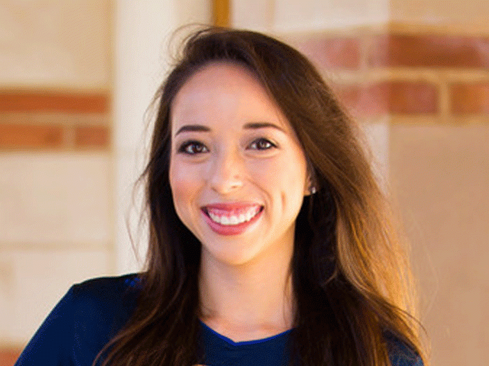 portrait of Veronica Rosen, a student in the certificate program PRIME at Case Western Reserve University