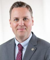 Michael Dolsak