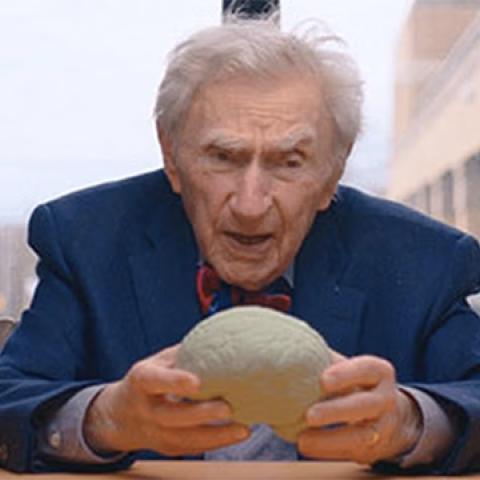 Howard Tucker