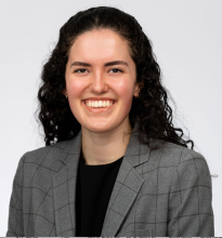 Sasha Neely headshot.