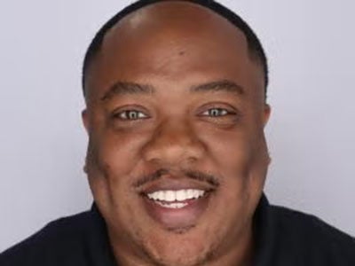 Donte Gibbs headshot