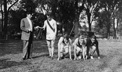Photo from 1910 Hudson relay.