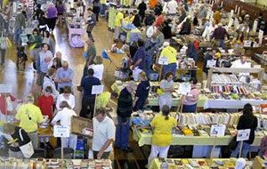 Photo of the Case Western Reserve University book sale