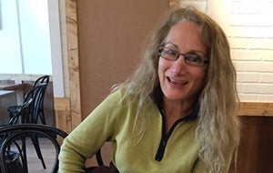 Denise-Caterinacci-feat-300x190.jpg