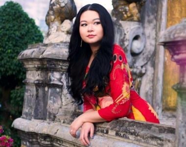 Photo of Elizabeth Dang.