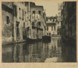 A Canal in Venice, Italy, c. 1900–1920. Edward Crosby Doughty (American). Gelatin silver print; 19.5 x 24 cm. The Cleveland Museum of Art, Gift of Mrs. Edd A. Ruggles 1972.1088.