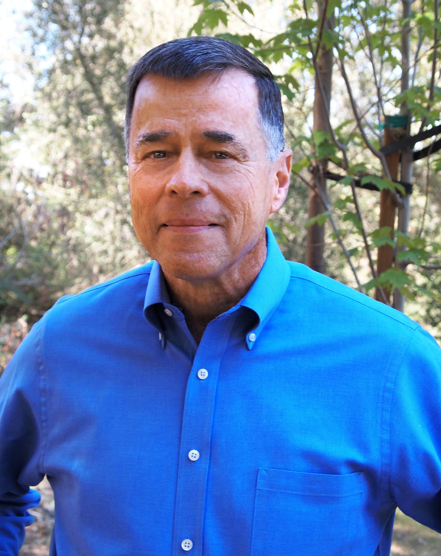 headshot of Bob Pavey