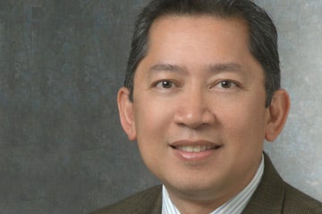 Rigoberto Advincula