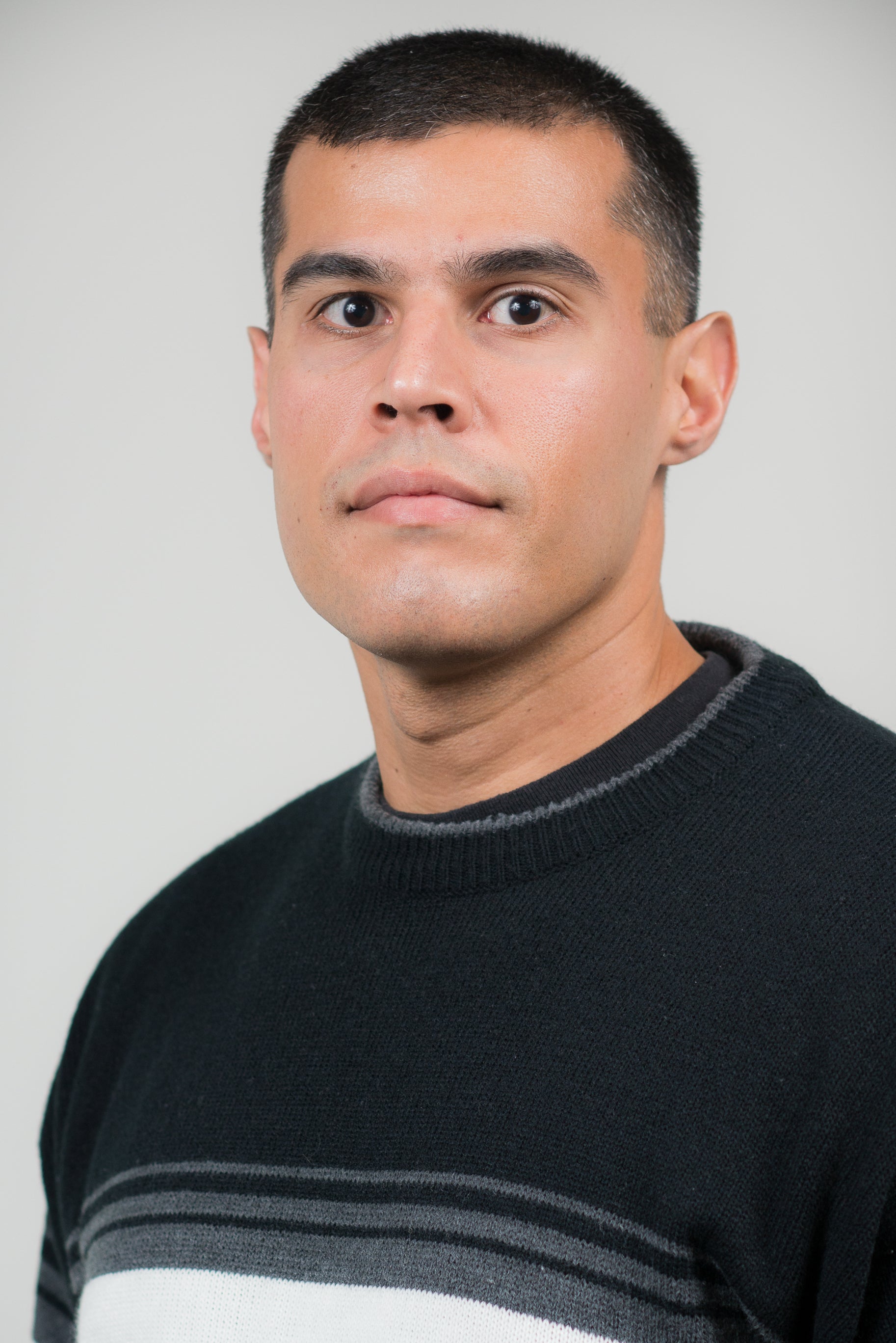 Alberto Santana headshot
