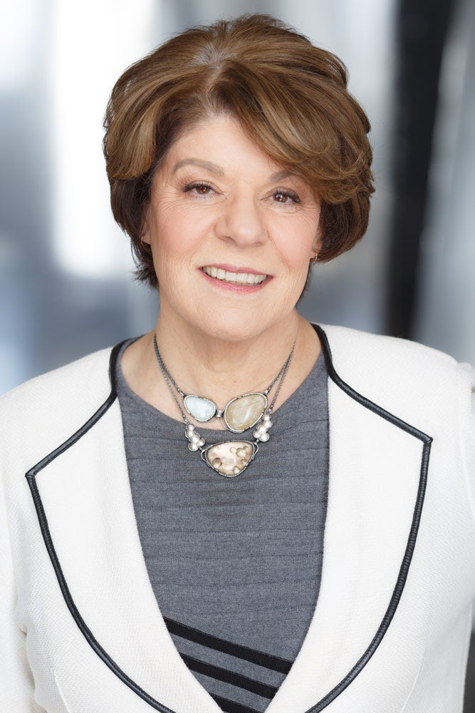 Photo of Estela Mara Bensimon
