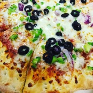 Close-up photo of pizza from pizza ATM in Sears think[box]