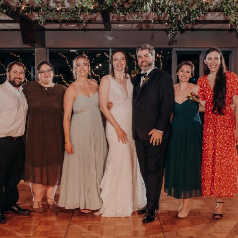 Case Western Reserve alumni gather at the wedding of Laura Evers (GRS ’20, English) and Michael Dexter-Luffberry.