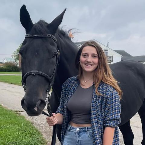 Photo of Maggie Kaniecki with her horse