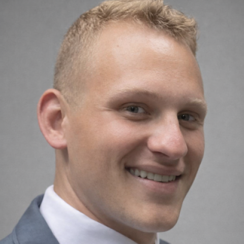 Headshot of Greg Gardner