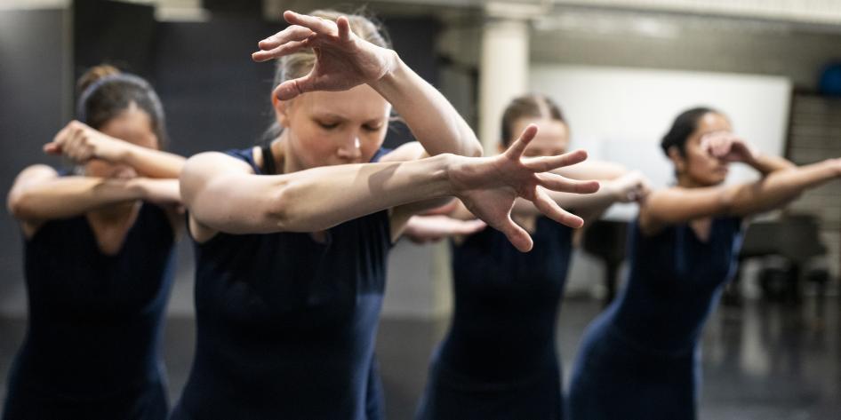 CWRU dancers rehearse "Steps in the Street"