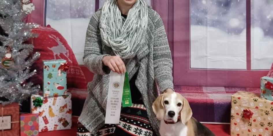 Amanda-and-her-beagle-Cash