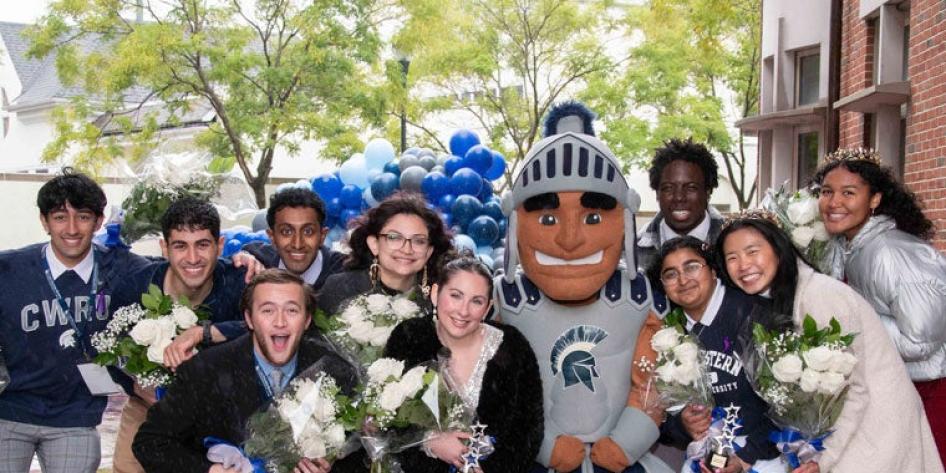 homecoming-court