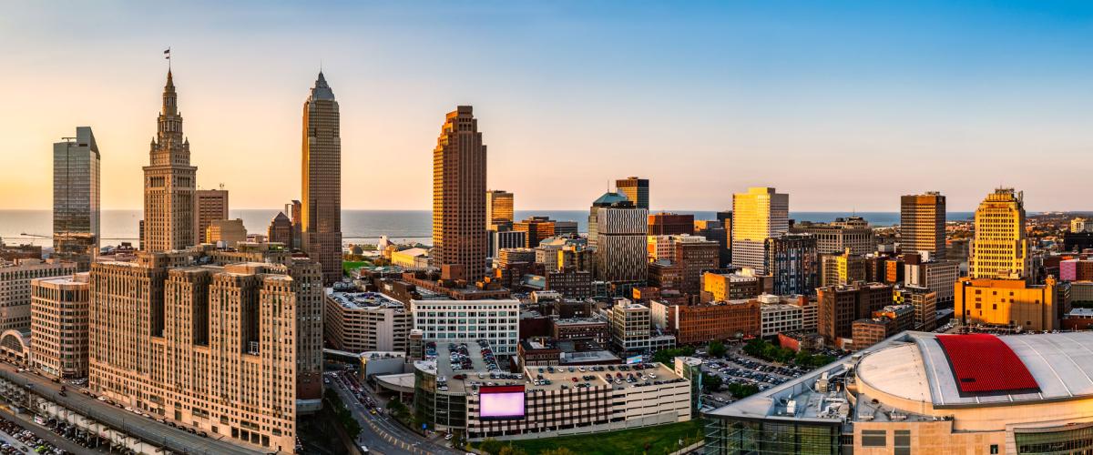 Panoramic photo of Cleveland as the sun sets