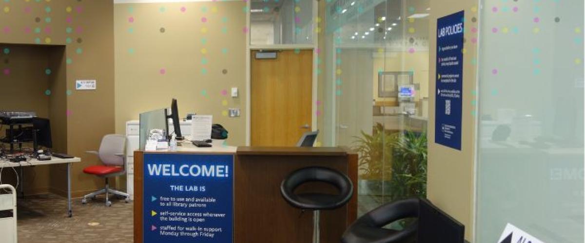 welcome desk at freedman center