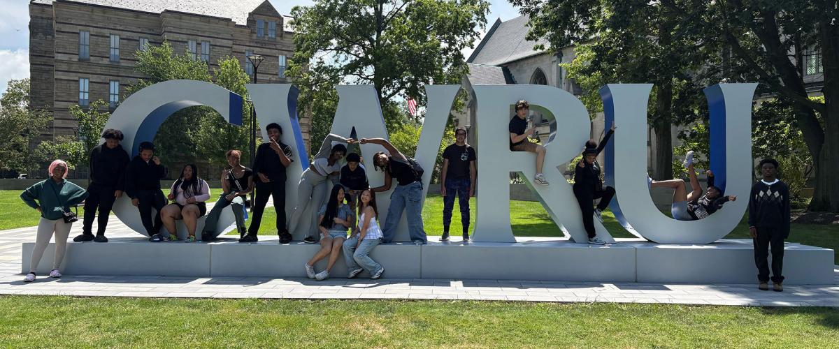 High school students visit Case Western  Reserve University 
