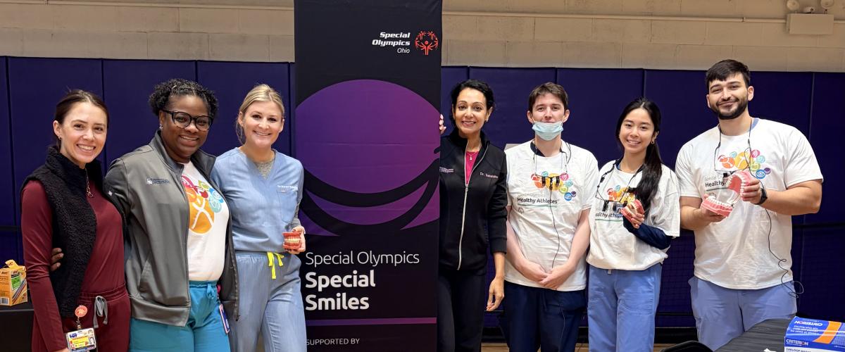 SODM dental students, pediatric dental residents, a dental assistant and professor at the Special Olympics Unified Health Event.