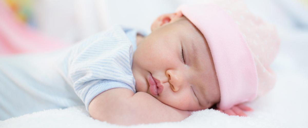 baby-laying