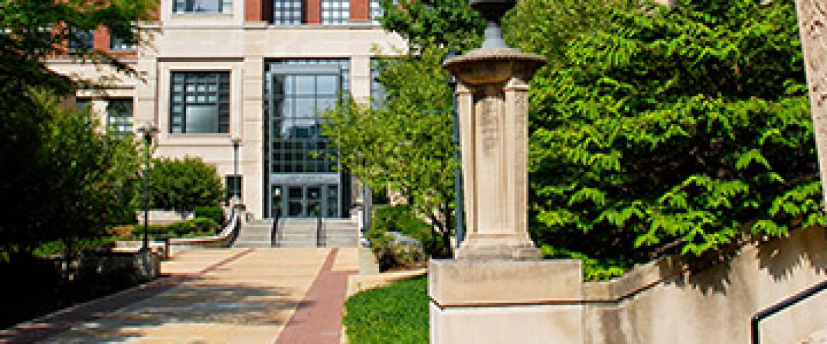 biomedical-research-building-walkway