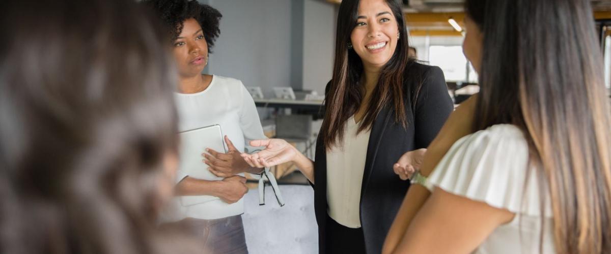 businesswomen