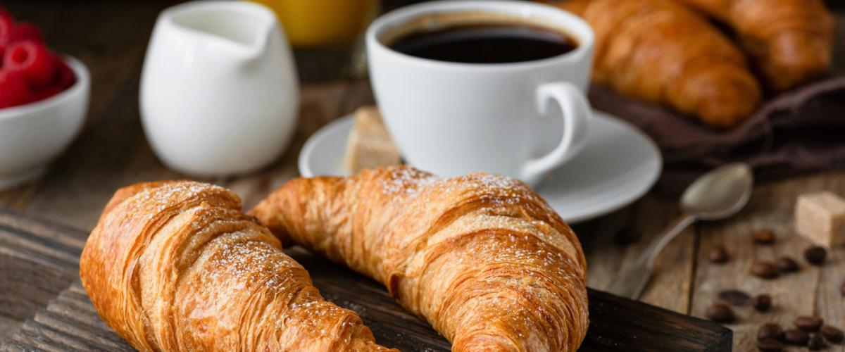 croissants-coffee