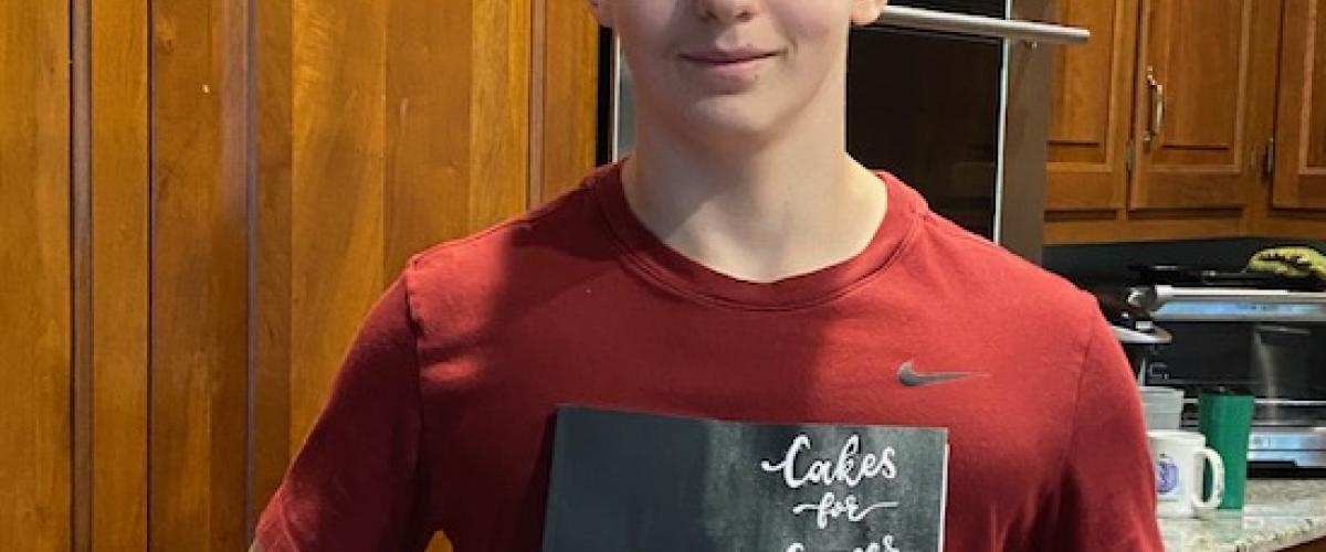 Chase%20Sloan%20cakes%20for%20cancer.jpeg