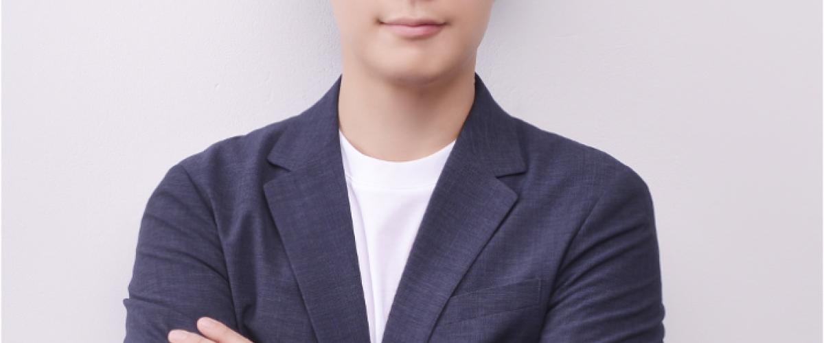 hyoung-suk-suh.jpg